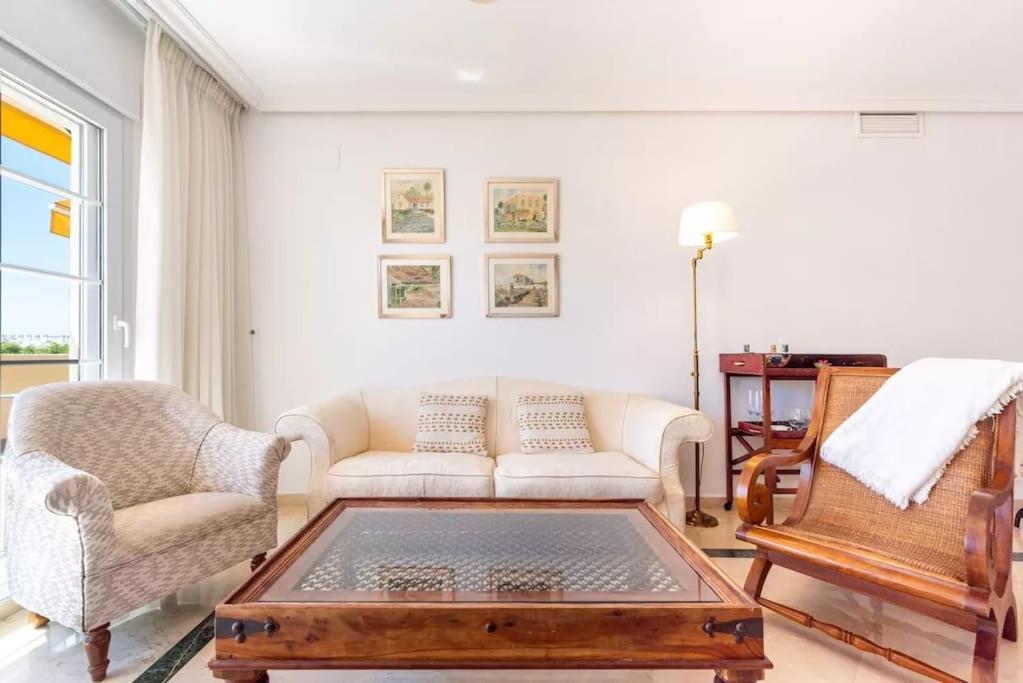 Apartemen Spectacular Two Floor Penthouse Centre