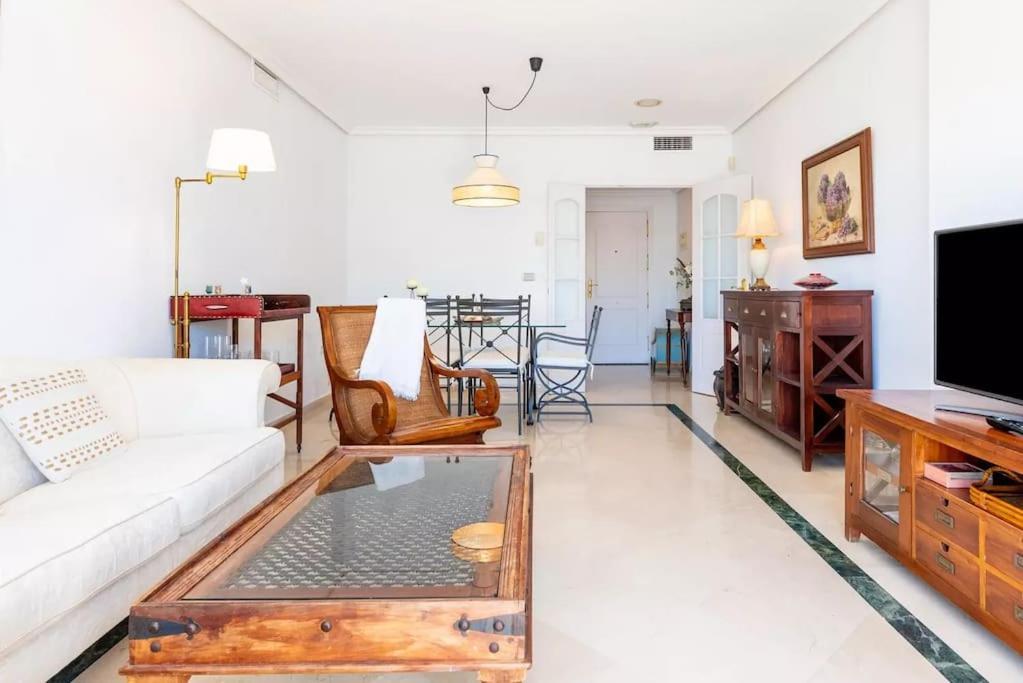 Spectacular Two Floor Penthouse Centre Apartemen Marbella